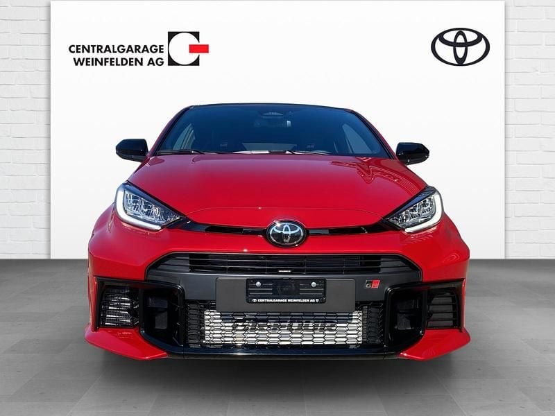 Gebraucht Toyota Yaris Sport 280 PS (205 kW) 2024 Rot Limousine