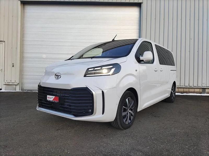 Gebraucht Toyota Proace Verso 177 PS (130 kW) 2026 Weiss Kombi