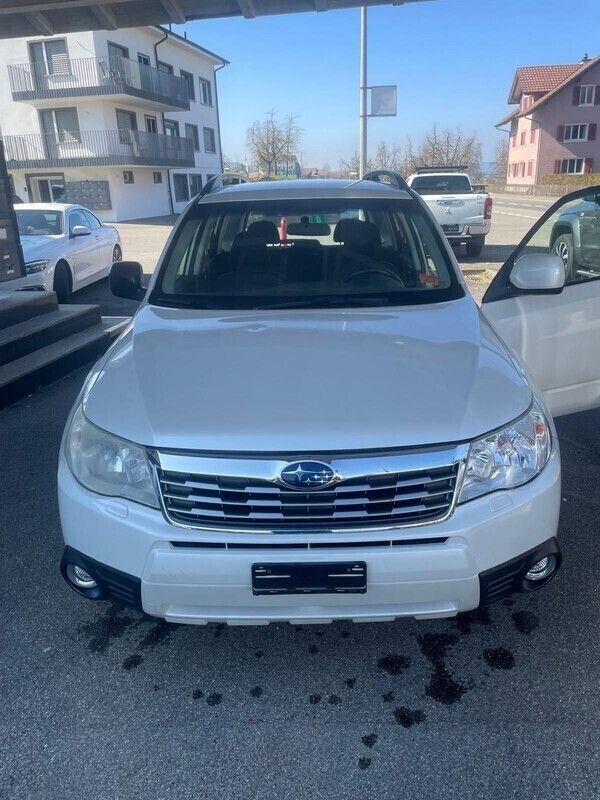 Gebraucht 2010 Subaru Forester Comfort SUV | CHF 3’199 (Superpreis) - Bild 1/4