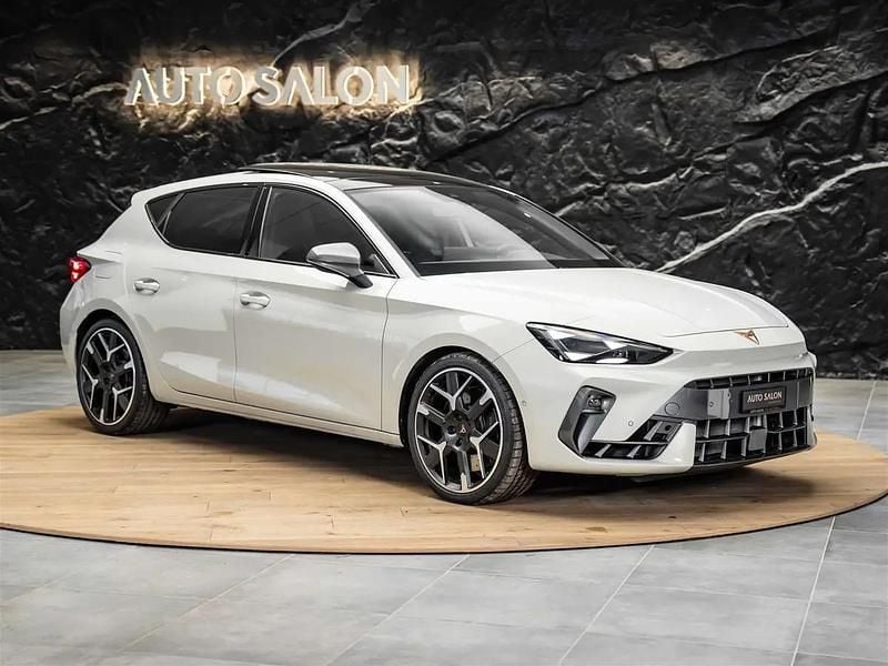 Gebraucht Cupra Leon VZ 300 PS (220 kW) 2026 Gray