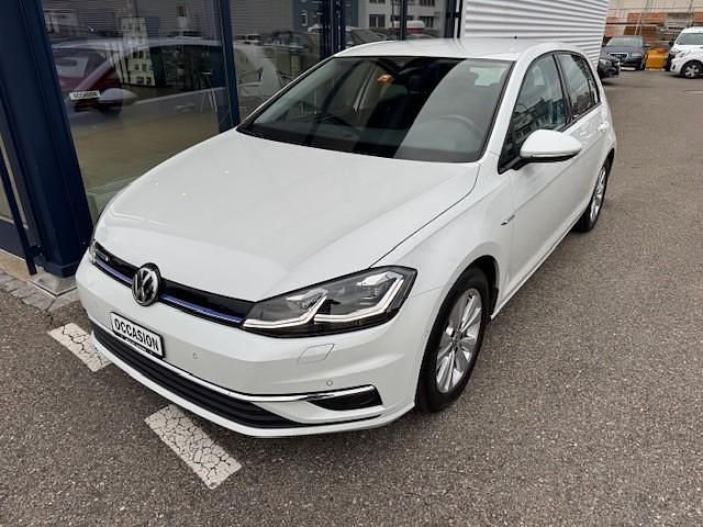 Gebraucht 2018 VW Golf VII Comfortline | CHF 18’900 (Etwas zu teuer) - Bild 1/4