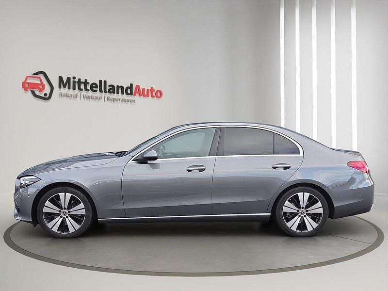 Gebraucht Mercedes C200 Avantgarde 204 PS (150 kW) 2022 Limousine