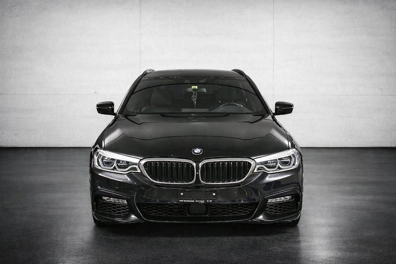 Gebraucht BMW 530 Shadowline 265 PS (194 kW) 2018 Kombi