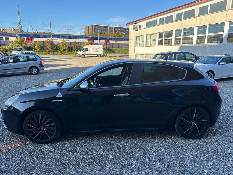 Gebraucht Alfa Romeo Giulietta Quadrifoglio Verde 235 PS (172 kW) 2011 Kleinwagen