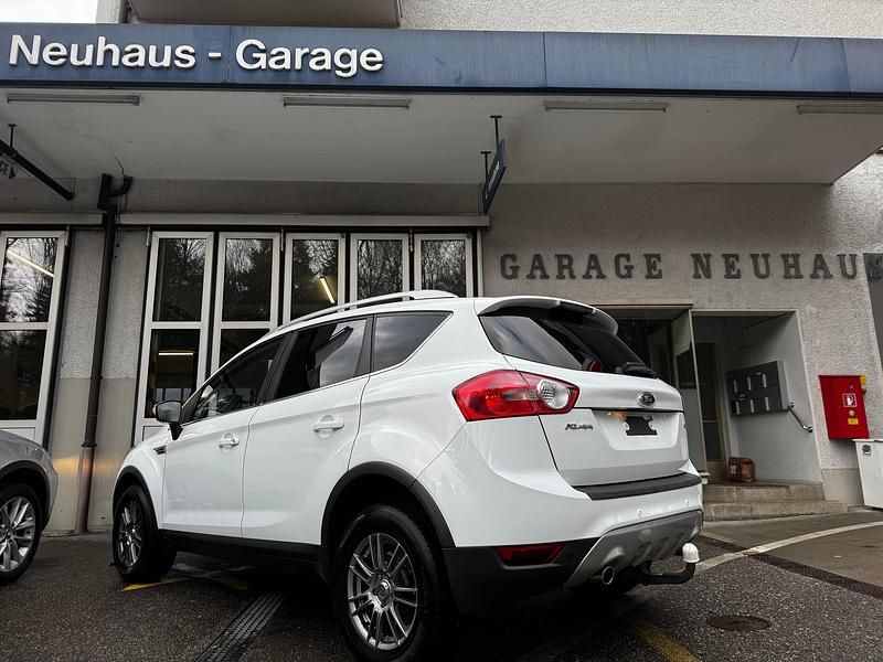 Gebraucht Ford Kuga 140 PS (102 kW) 2010 SUV