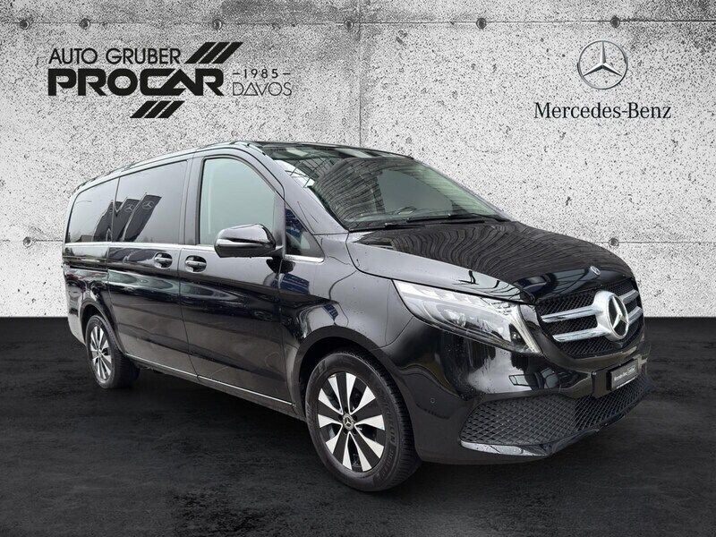 Schwarz Gebraucht 2023 Mercedes V250 Avantgarde Van / Kleinbus | CHF 57’500 (Guter Preis) - Bild 1/4