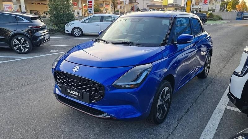 Gebraucht Suzuki Swift 82 PS (60 kW) 2025 Blau Limousine