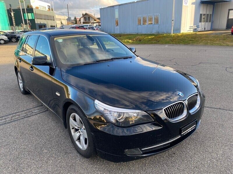 Gebraucht BMW 523 190 PS (139 kW) 2009 Kombi