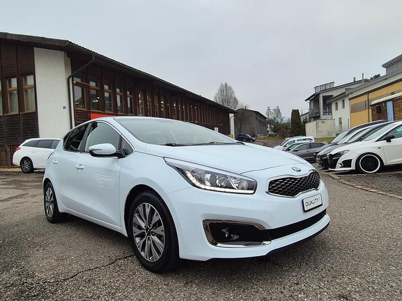 Gebraucht Kia Ceed Sportswagon 135 PS (99 kW) 2018 Kombi
