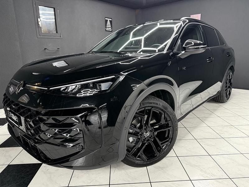 Schwarz Neu 2025 VW T-Roc R-line SUV | CHF 39’800 - Bild 1/3