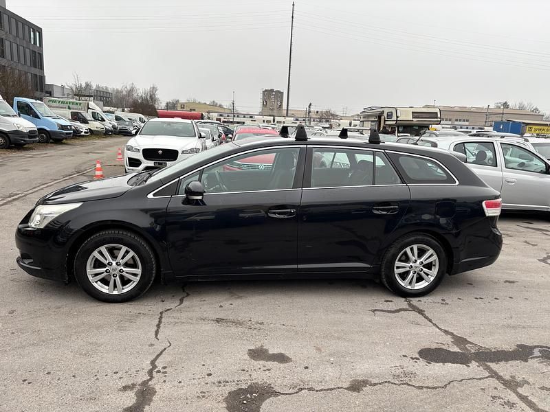 Gebraucht Toyota Avensis Luna 152 PS (111 kW) 2011 Kombi