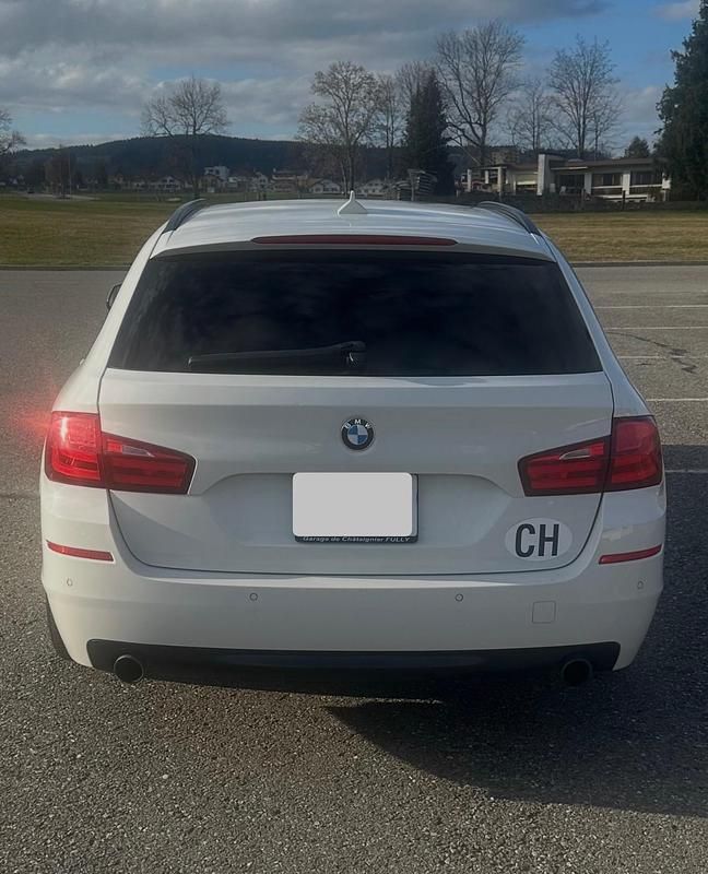 Gebraucht BMW 535 313 PS (230 kW) 2013 Kombi