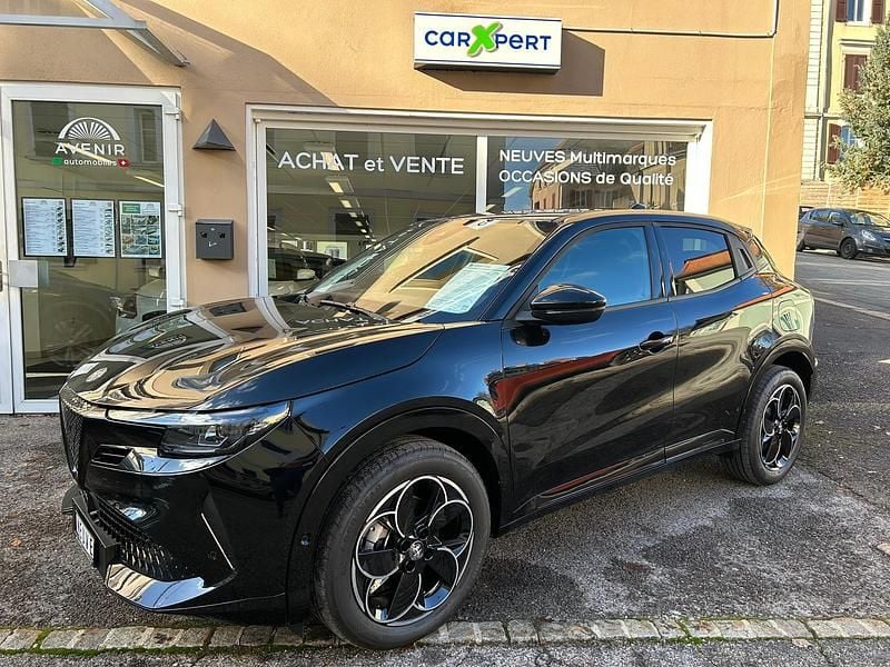 Neu 2025 Alfa Romeo Junior SUV | CHF 36’990 (Fairer Preis) - Bild 1/4