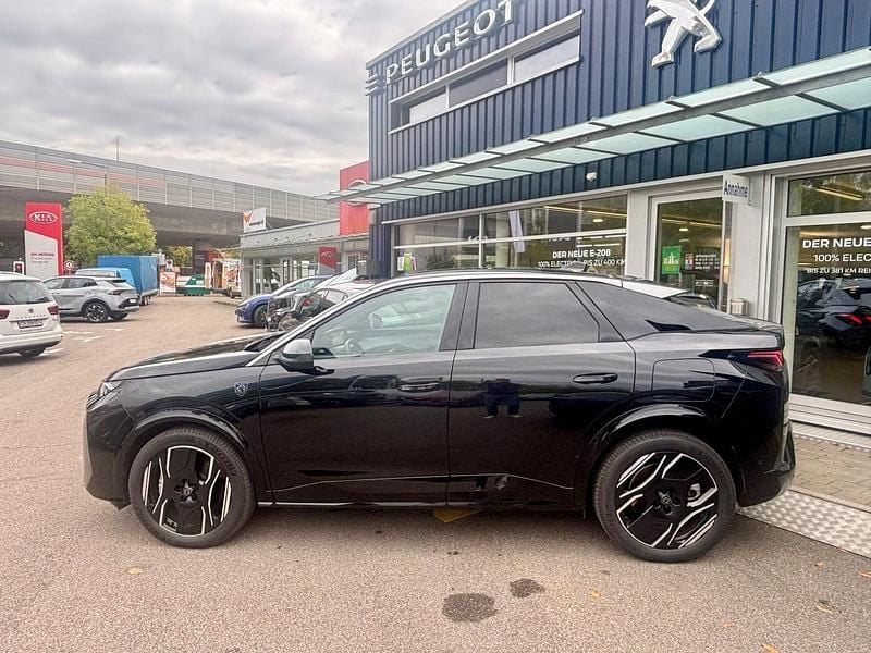 Gebraucht Peugeot e-3008 GT 156 kW (213 PS) 2024 Schwarz SUV