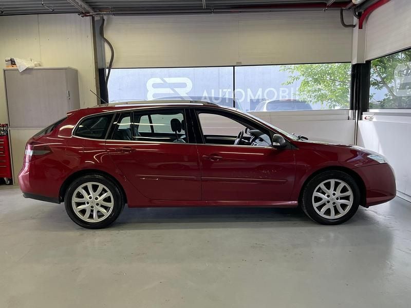 Gebraucht Renault Laguna GrandTour Dynamique 170 PS (125 kW) 2008 Kombi