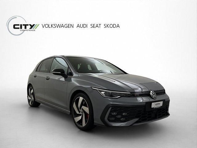 Gebraucht VW Golf Style 265 PS (194 kW) 2024 Grau Limousine