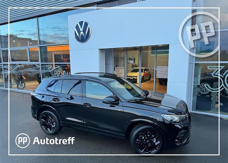 Neu VW Tiguan R-line 204 PS (150 kW) 2026 Schwarz SUV
