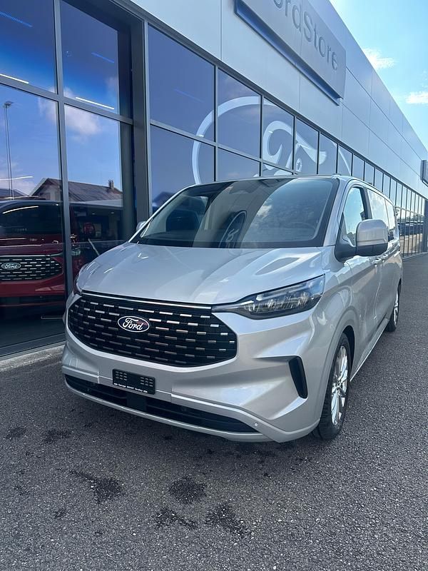 Gebraucht 2024 Ford Tourneo Custom Titanium Van | CHF 54’900 - Bild 1/4