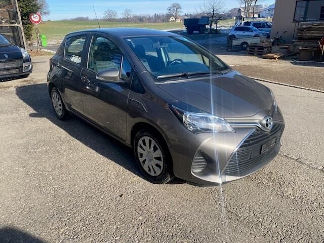 Gebraucht Toyota Yaris Luna 99 PS (72 kW) 2016
