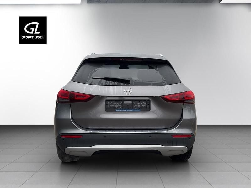 Gebraucht Mercedes GLA250 Progressive 224 PS (164 kW) 2022 Grau SUV
