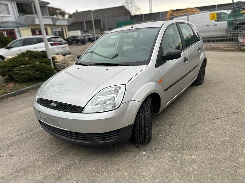 Gebraucht 2003 Ford Fiesta Ambiente | CHF 400 - Bild 1/4