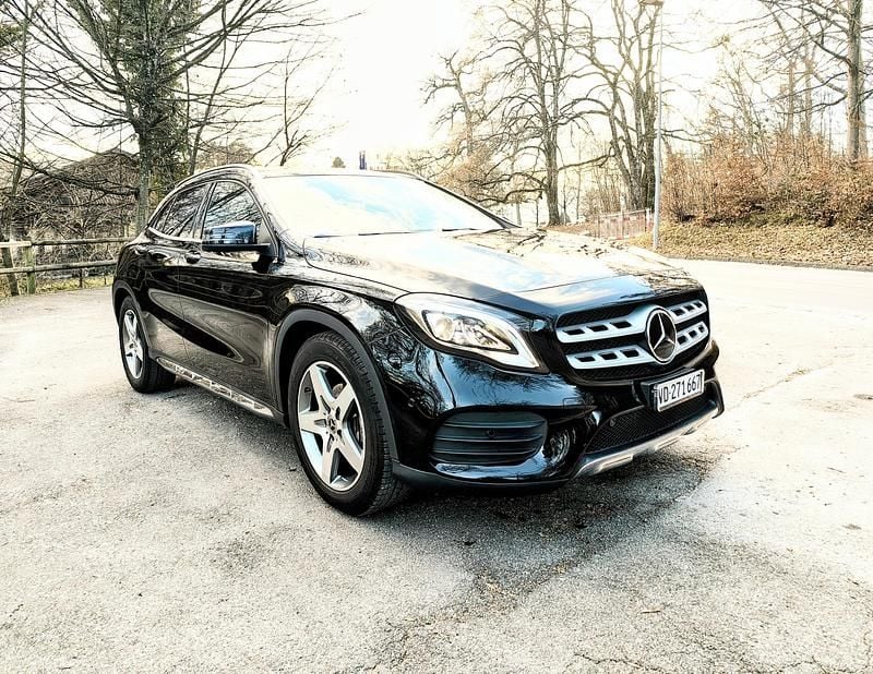 Gebraucht 2018 Mercedes GLA200 AMG line SUV | CHF 19’670 (Fairer Preis) - Bild 1/4