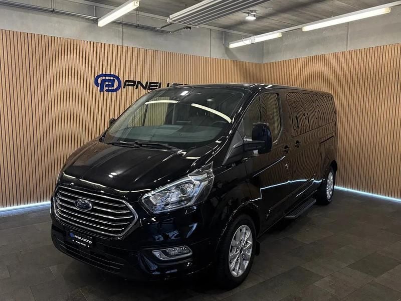 Gebraucht Ford Tourneo Custom Titanium 170 PS (125 kW) 2025 Schwarz Van