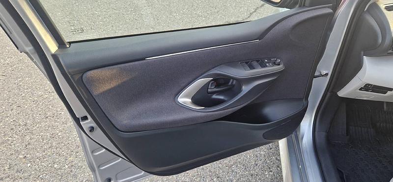 Gebraucht Toyota Yaris Hybrid Premium 116 PS (85 kW) 2023 Limousine