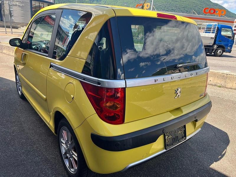 Gebraucht Peugeot 1007 110 PS (80 kW) 2006 Van / Kleinbus