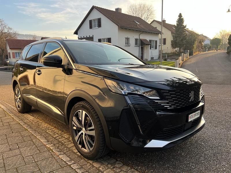 Gebraucht Peugeot 5008 Allure 130 PS (95 kW) 2022 SUV