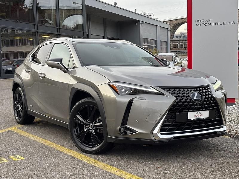 Gebraucht 2020 Lexus UX 250h SUV | CHF 27’900 - Bild 1/4