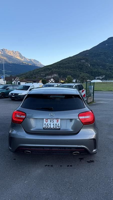 Gebraucht Mercedes A250 211 PS (155 kW) 2015