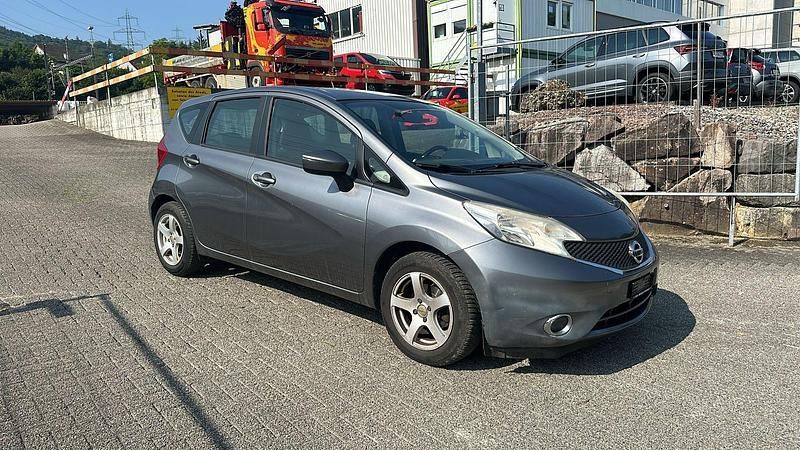 Gebraucht Nissan Note Acenta 80 PS (58 kW) 2015 Van / Kleinbus
