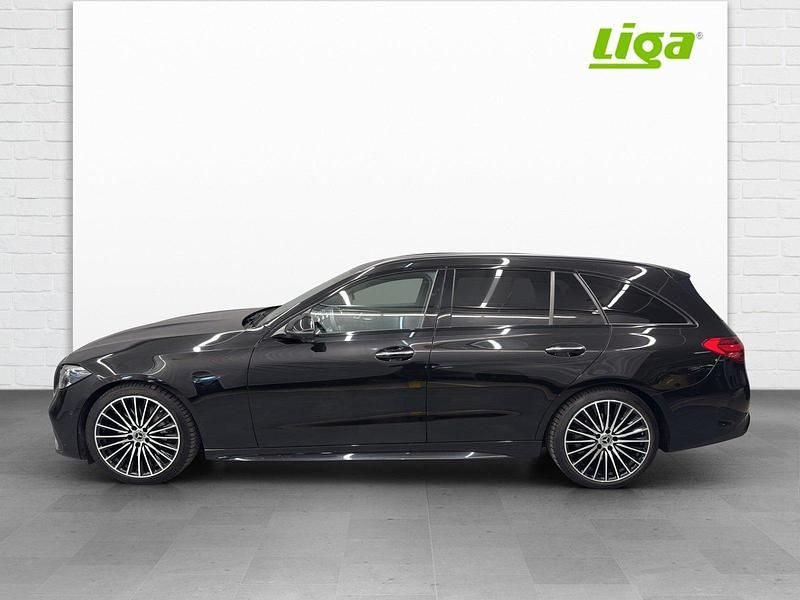 Gebraucht Mercedes C300e AMG line 281 PS (206 kW) 2022 Kombi