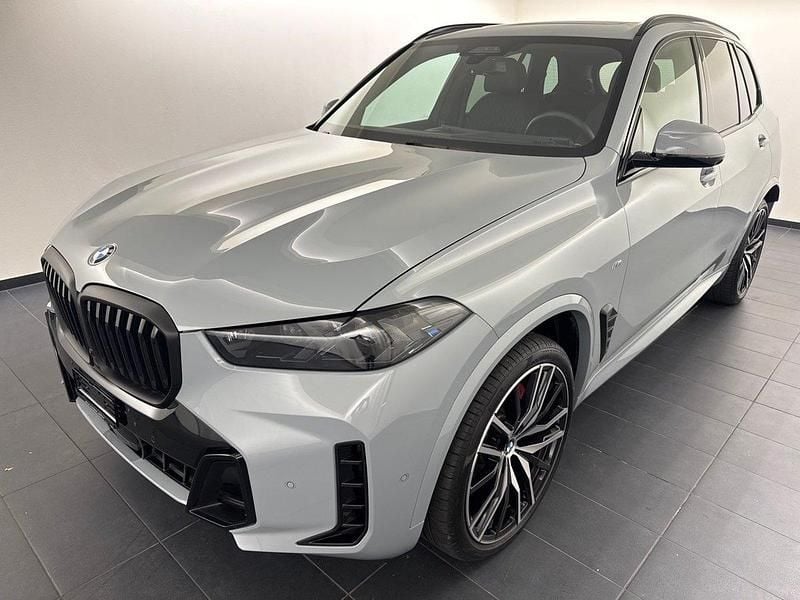 Gebraucht BMW X5 M Sport 286 PS (210 kW) 2025 SUV
