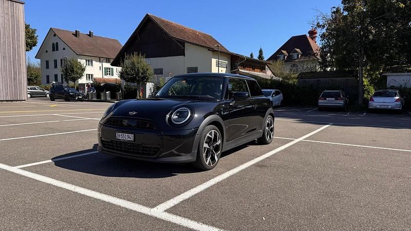 Gebraucht Mini Cooper S 204 PS (150 kW) 2024 Kleinwagen