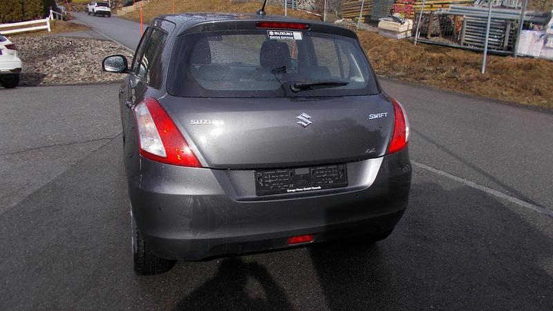 Gebraucht Suzuki Swift GL 94 PS (69 kW) 2012 Kleinwagen