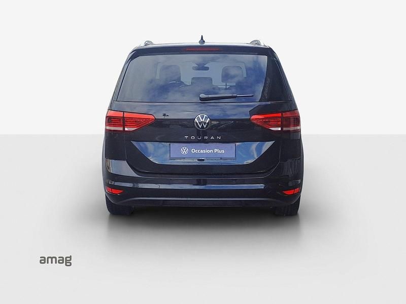 Gebraucht VW Touran Highline 150 PS (110 kW) 2024 Deepblack perleffekt Van / Kleinbus