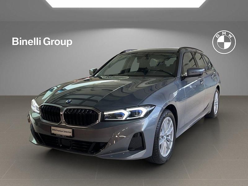 Grau Gebraucht 2023 BMW 320e Shadowline Kombi | CHF 35’900 (Guter Preis) - Bild 1/4