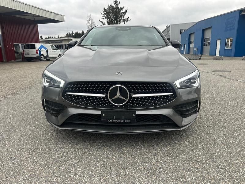 Gebraucht Mercedes CLA200 Shooting Brake AMG line 163 PS (119 kW) 2020 Kombi