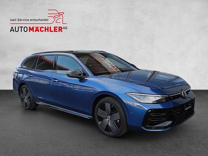 Gebraucht VW Passat R-line 272 PS (200 kW) 2025 Kombi