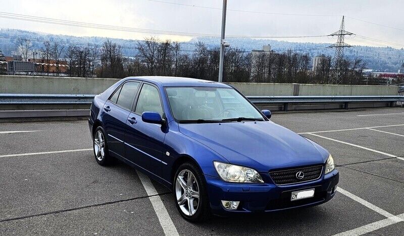 Gebraucht Lexus IS300 214 PS (157 kW) 2003