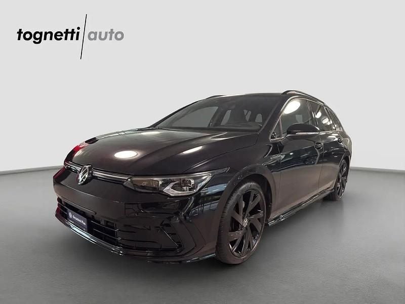 Gebraucht VW Golf VIII R-line 191 PS (140 kW) 2026 Schwarz Kombi