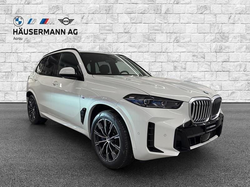 Gebraucht BMW X5 M Sport 286 PS (210 kW) 2024 Weiss SUV