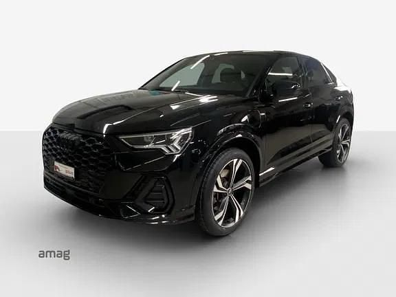 Mythosschwarz metallic Gebraucht 2021 Audi Q3 SUV | CHF 36’490 (Teuer) - Bild 1/4