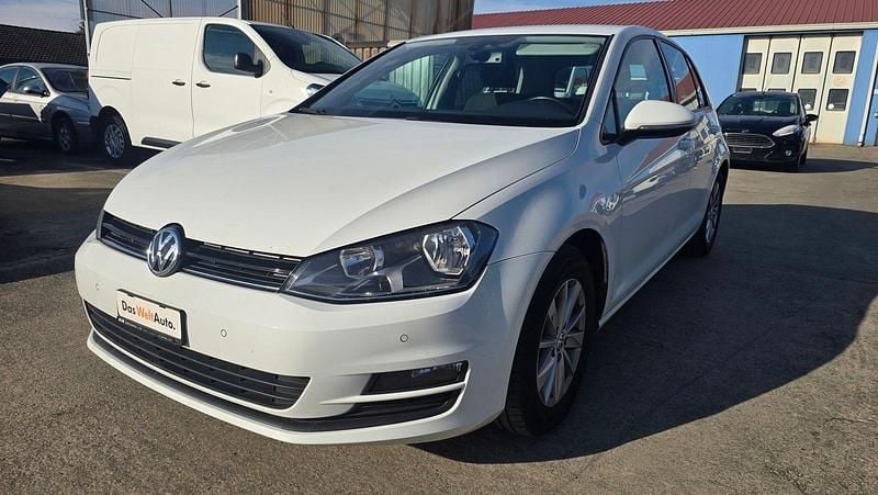 Gebraucht VW Golf VII Comfortline 105 PS (77 kW) 2013 Limousine