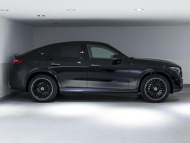 Neu Mercedes GLC220 197 PS (144 kW) 2026 Schwarz Coupé