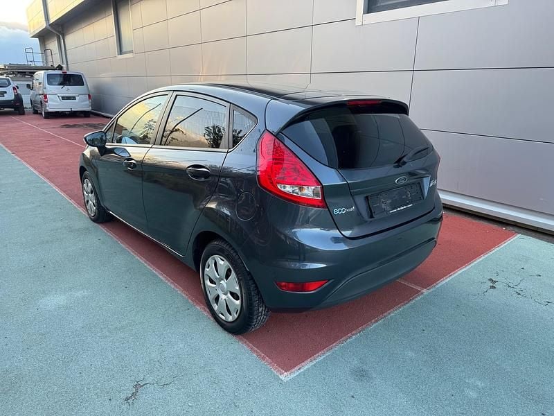 Gebraucht Ford Fiesta Trend 95 PS (69 kW) 2010 Kleinwagen