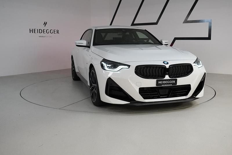 Gebraucht BMW 220 M Sport 201 PS (147 kW) 2023 Weiss Coupé