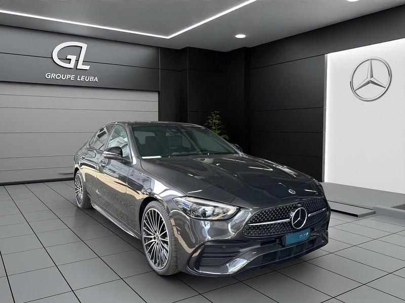 Neu Mercedes C220 197 PS (144 kW) 2025 Grau Limousine